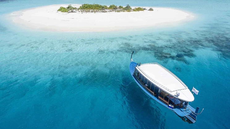 Mercure Maldives Kooddoo Resort